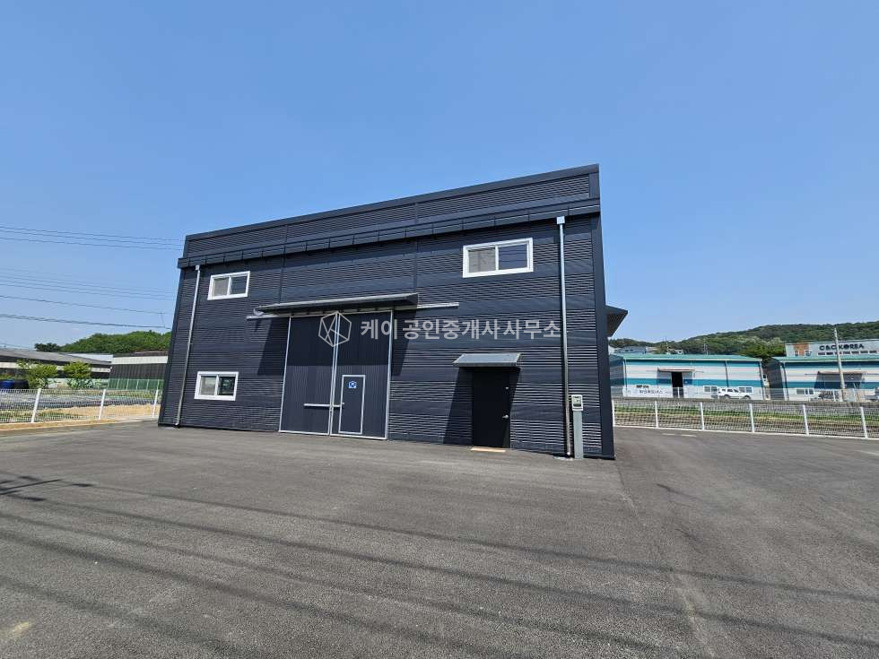 경기 파주시 탄현면 축현리 축현산단인근 2차선접, 50평 신축, 단독마당, 즉시입주가능 매매 매물번호 13088 사진 6