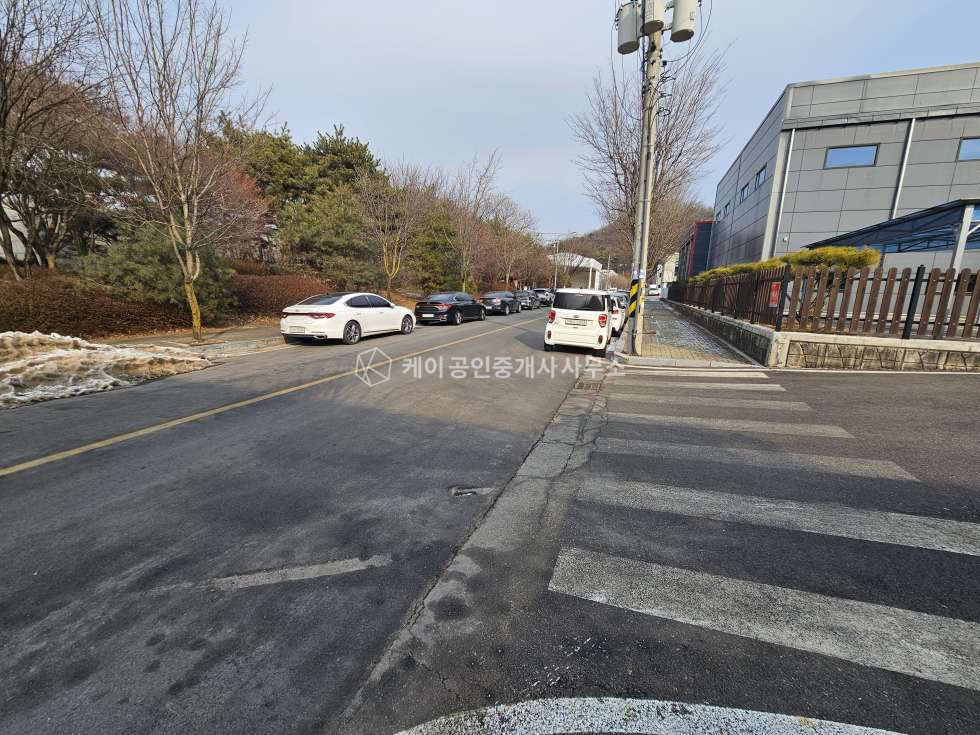 경기 파주시 조리읍 오산리 250평,180평 두동임대, 물류창고 추천, 신축급, 대형마당, 츄레라가능, 높은층고, 내부사무실 월세 매물번호 12692 사진 12