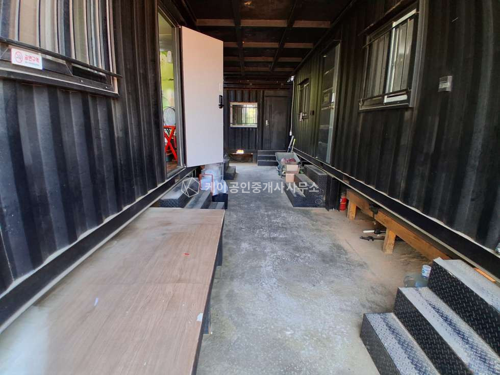경기 김포시 양촌읍 구래리 테니스 야외코트 2면+실내 1면, 샤워실,휴게실,캠핑존,바베큐시설,클럽룸 완비 월세 매물번호 13123 사진 10