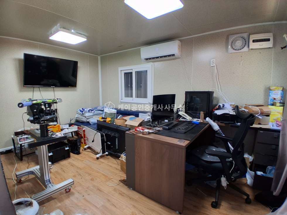 경기 김포시 양촌읍 구래리 테니스 야외코트 2면+실내 1면, 샤워실,휴게실,캠핑존,바베큐시설,클럽룸 완비 월세 매물번호 13123 사진 13