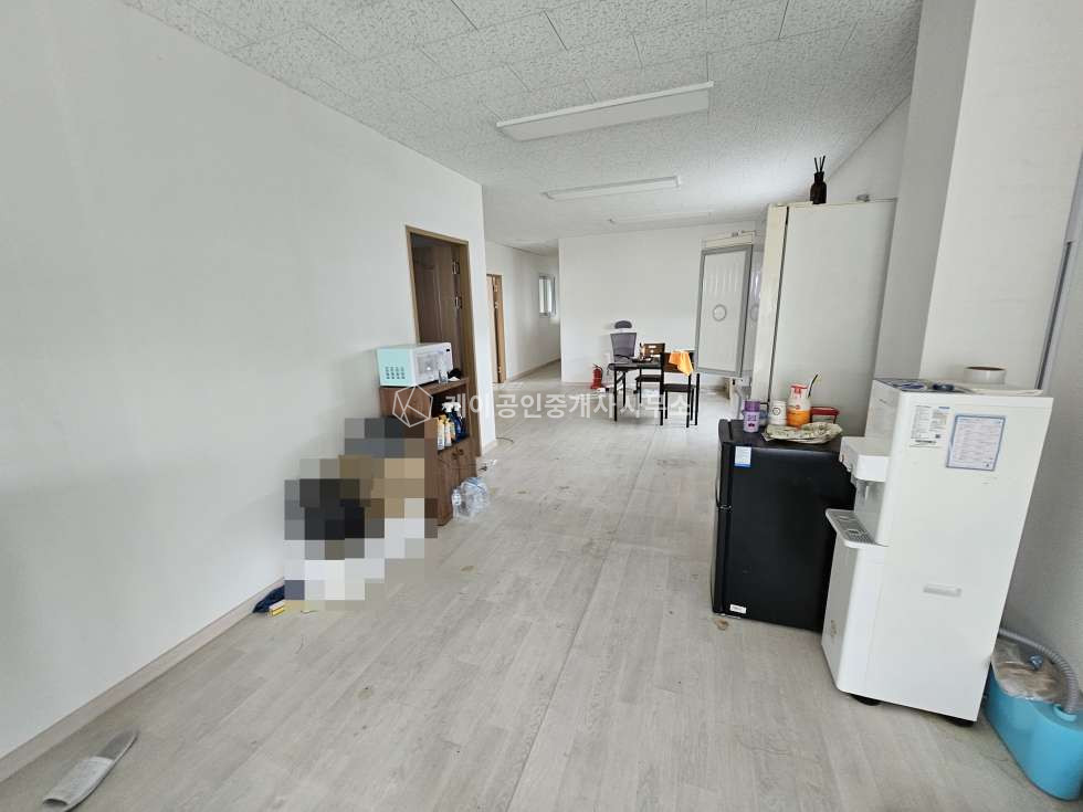 경기 파주시 탄현면 문지리 탄현면 대지 1,218평 연 457평 공장, 하수직관 식품공장 가능, 대형단독마당, 추레라출입가능 매매 매물번호 13137 사진 12
