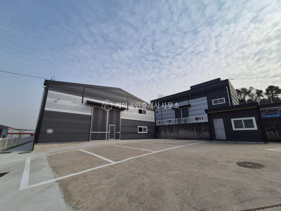 경기 고양일산동구 성석동 120평 2종근생창고, 단독마당, 대형차량진입가능, 오수직관 월세 매물번호 12715 사진 1