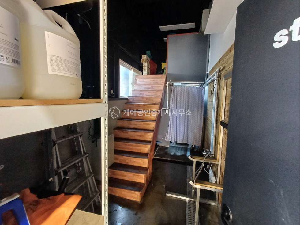 인천 서해구 원창동 저렴한 자동차 정비소 매매, 세차장 포함, 내부 사무실, 접근성 우수 매매 매물번호 11457 사진 3