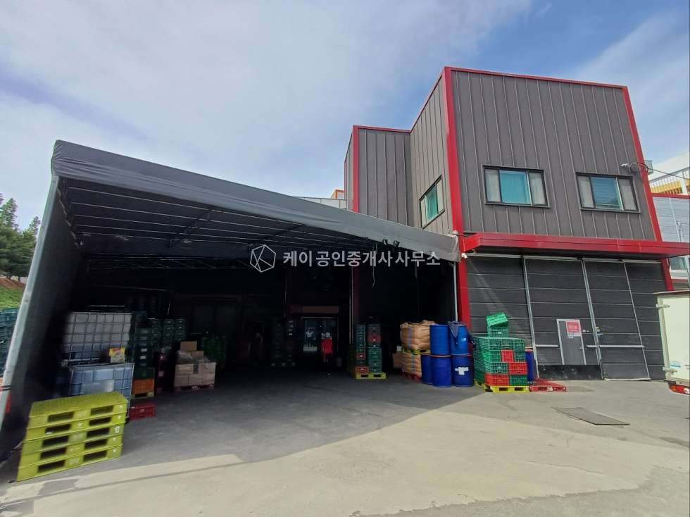 인천 서해구 석남동 1동 해썹 인증 공장, 대지 196p, 연면적 268p, 냉장시설 설치, 봉수대로 인근, 식품, 화장품 공장 매매 매물번호 12189 사진 1