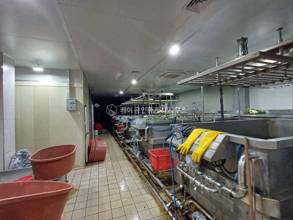 인천 서해구 석남동 1동 해썹 인증 공장, 대지 196p, 연면적 268p, 냉장시설 설치, 봉수대로 인근, 식품, 화장품 공장 매매 매물번호 12189 사진 4