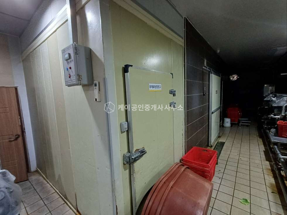 인천 서해구 석남동 1동 해썹 인증 공장, 대지 196p, 연면적 268p, 냉장시설 설치, 봉수대로 인근, 식품, 화장품 공장 매매 매물번호 12189 사진 5