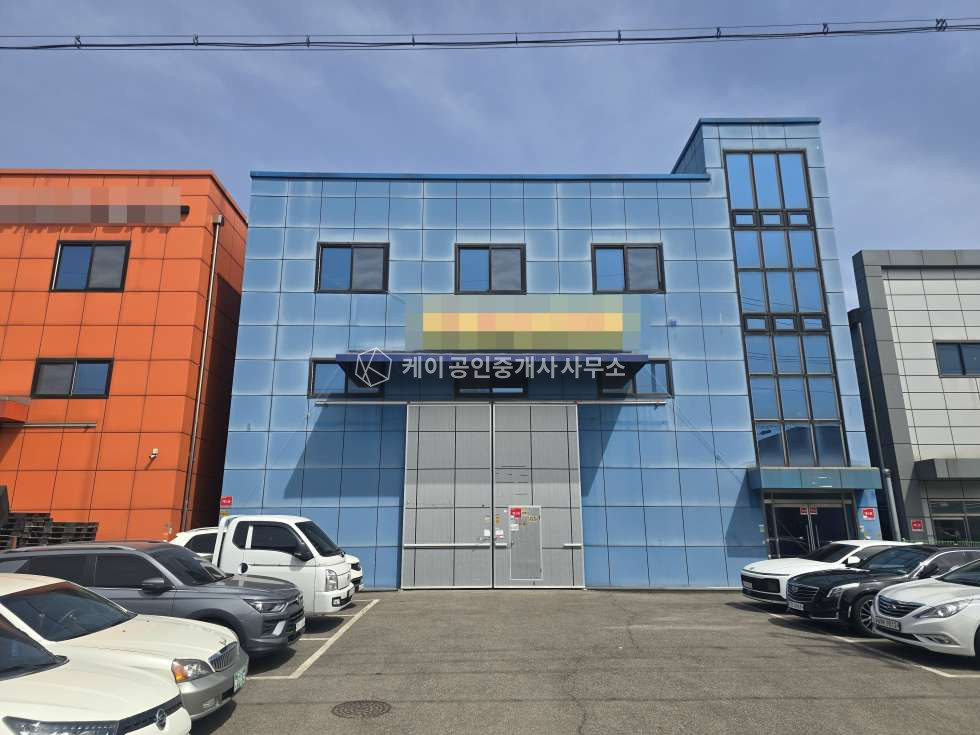 인천 서해구 원창동 제1,제2동 인천 북항 공장, 사무실, 사옥, 높은층고, 약200평이상 월세 매물번호 12997 사진 1