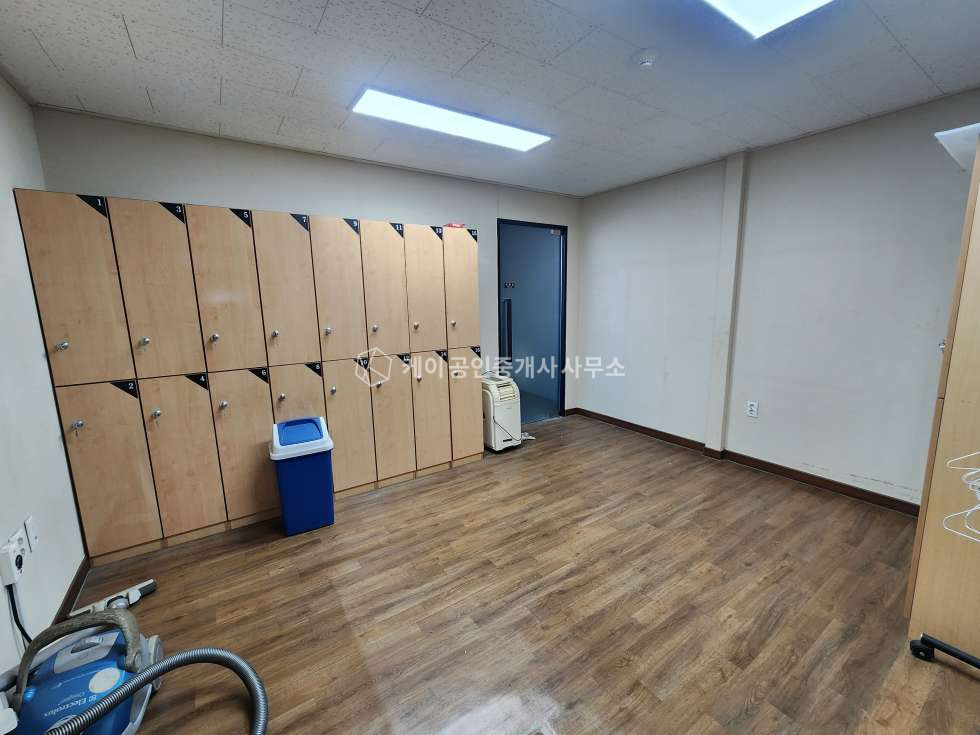 인천 검단구 오류동 공장, 건 310평, 사무실 추가임대가능, 호이스트, 고전력, 높은 층고 월세 매물번호 12945 사진 8