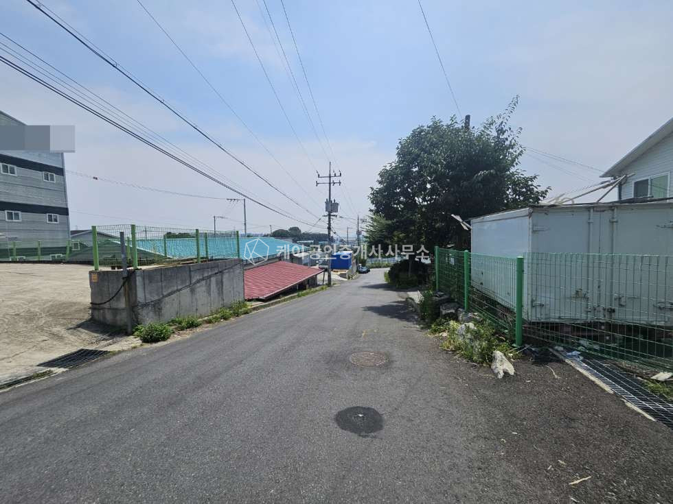 경기 파주시 산남동 25톤트럭 진입가능, 사무실O, 탑골 IC .산남IC 인근, 연면적 174평 단독, 2종 근생 임대! 월세 매물번호 11014 사진 12