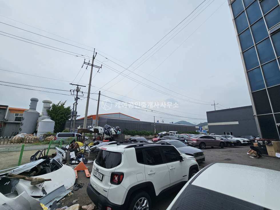 인천 검단구 왕길동 인천 검단구 왕길동 자동차관련시설 1급 공업사, 왕복 6차로 150m 거리, 마당 넓은 귀한 공업사 매물 월세 매물번호 13179 사진 4