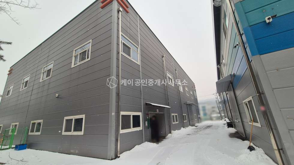경기 고양일산동구 성석동 나동 390평사옥형통건물,화물EV,주차공간넉넉,40ft추레라가능,북고양(설문)IC 10분 월세 매물번호 11685 사진 7