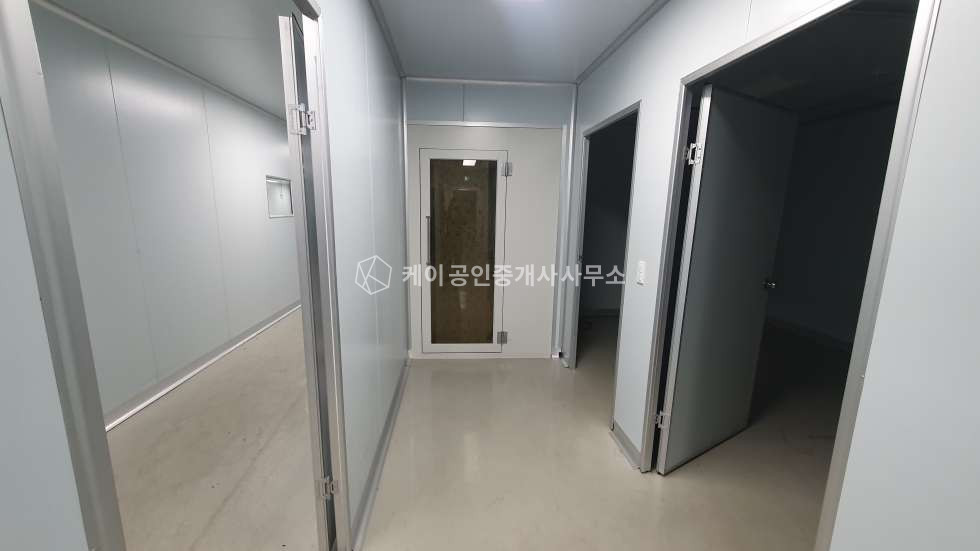 인천 서해구 가좌동 가좌IC 초인접, 공장창고 약300평, 식품공장가능, 클린룸, 편리한 출퇴근 월세 매물번호 12927 사진 4