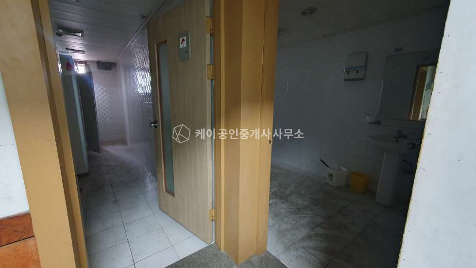 인천 서해구 가좌동 가좌IC 초인접, 공장창고 약300평, 식품공장가능, 클린룸, 편리한 출퇴근 월세 매물번호 12927 사진 13