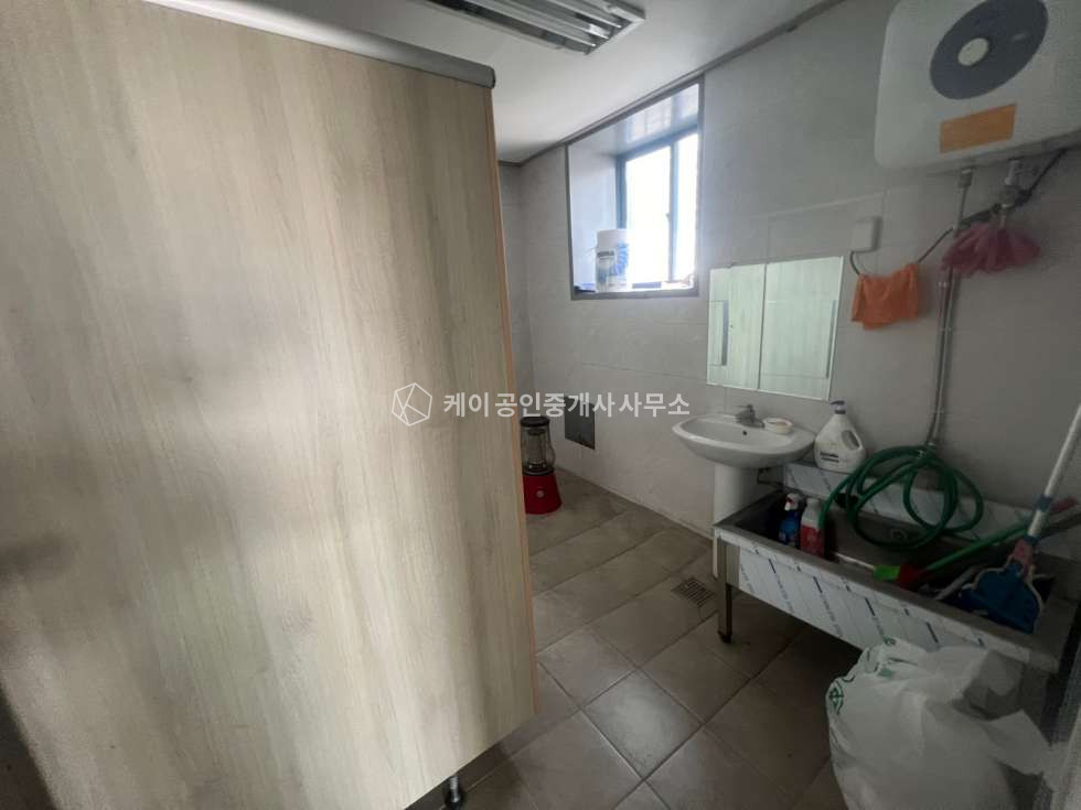 경기 용인처인구 모현읍 갈담리 용인 모현읍 45번국도 4차선대로변접 위치좋음, 부지 약530평 추가매입 가능 매매 매물번호 10574 사진 9