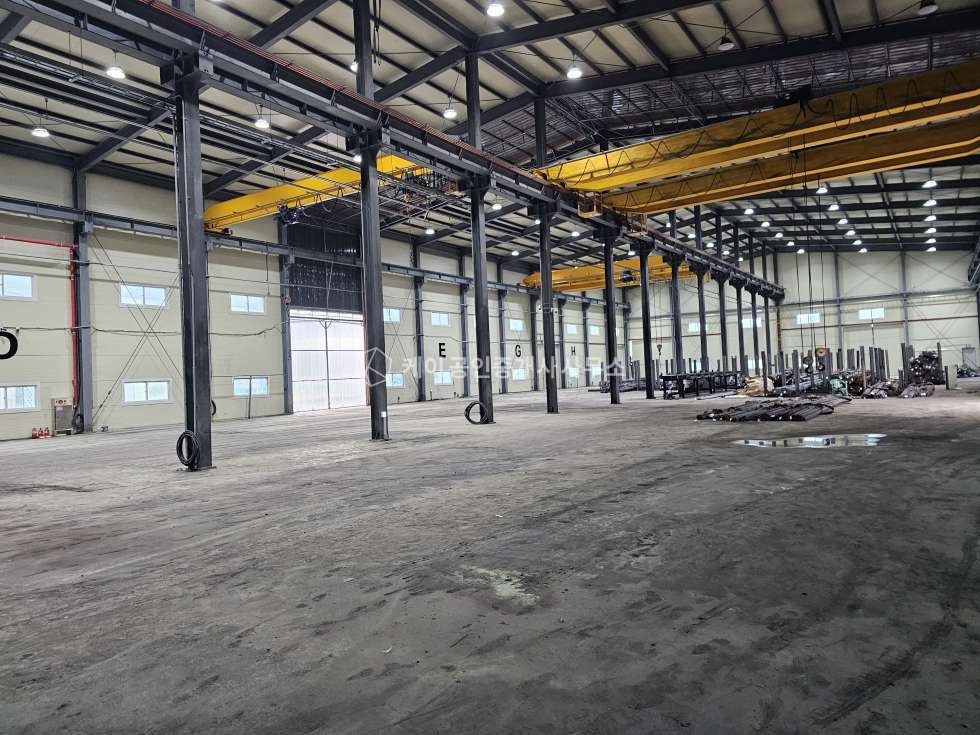 경기 파주시 문산읍 내포리 내포IC 3분, 2차선도로 인접, 40ft 추레라가능, 층고13m, 연면적 1089평 대형공장 매매 매매 매물번호 12745 사진 6