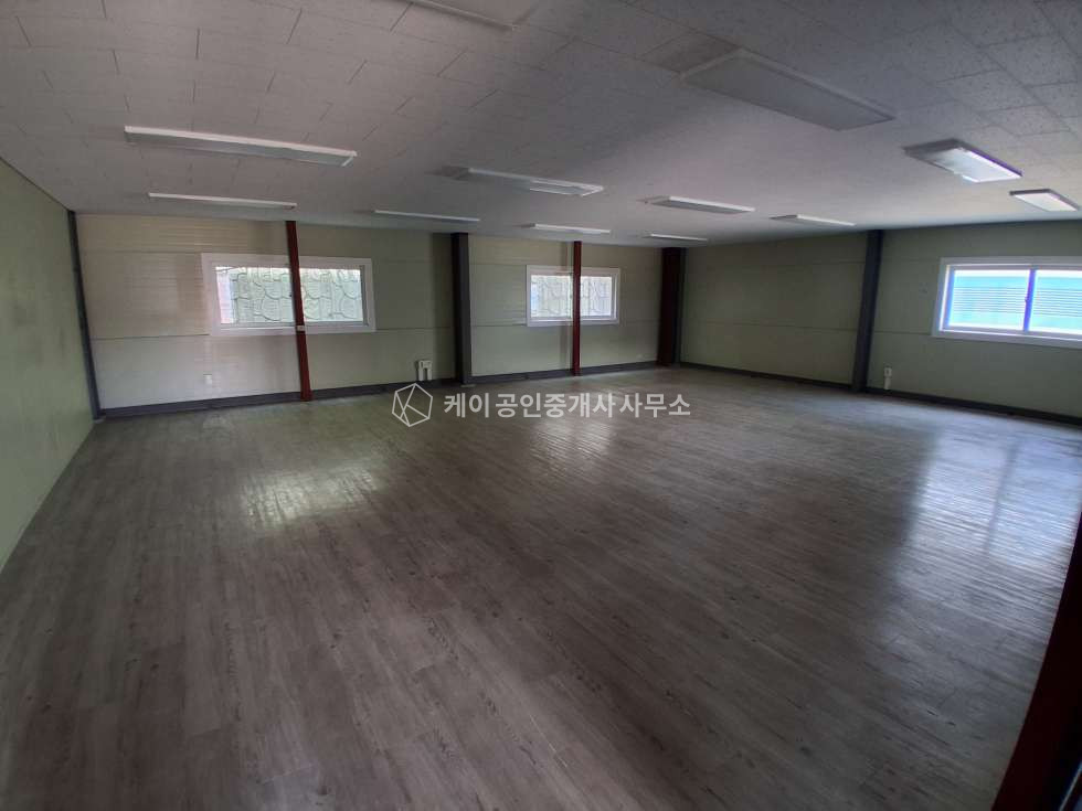 경기 고양일산동구 사리현동 1종근생, 105평+105평, 내부 사무실, 단독마당, 대형차량, 빠른 입주 가능 월세 매물번호 13212 사진 6