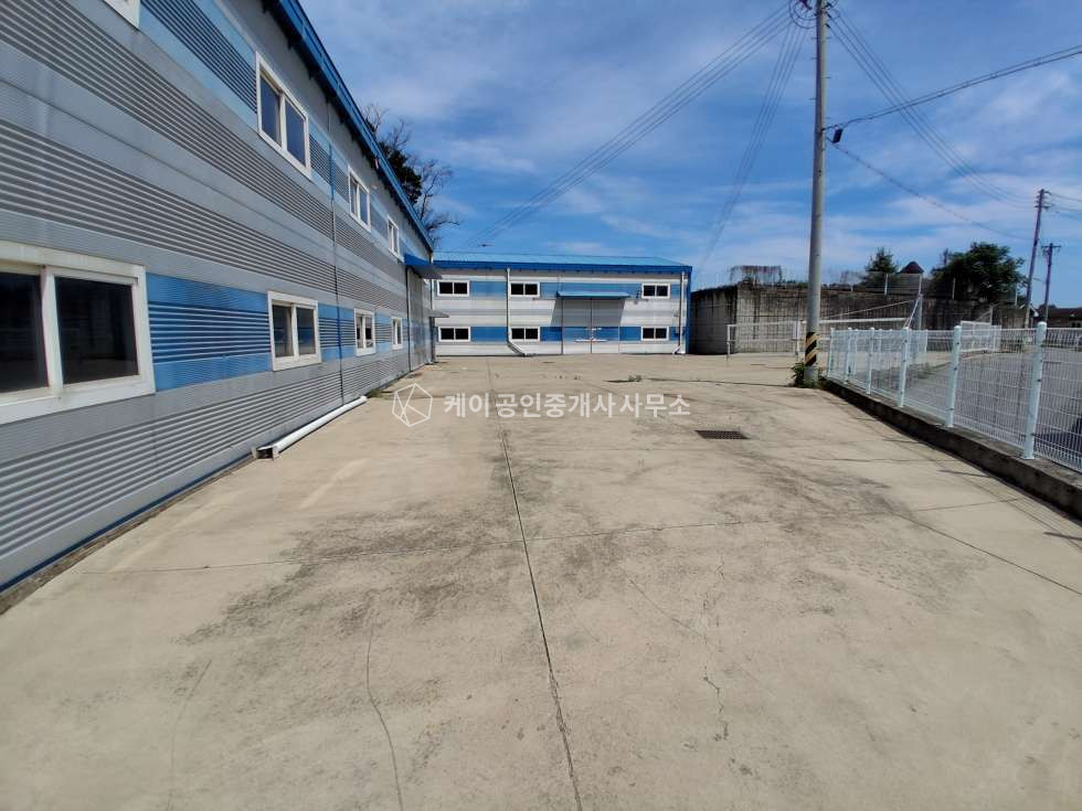 경기 고양일산동구 사리현동 1종근생, 105평+105평, 내부 사무실, 단독마당, 대형차량, 빠른 입주 가능 월세 매물번호 13212 사진 16